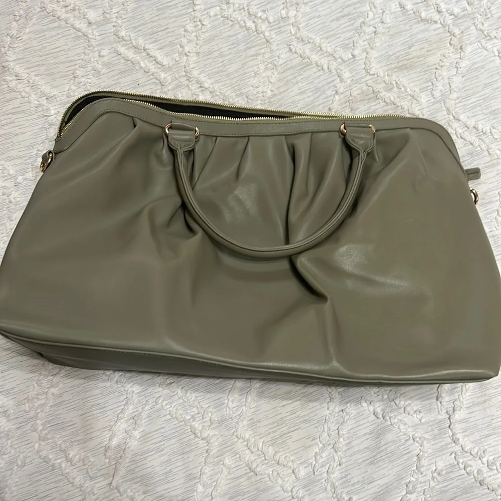 Weekender bag - Picture 1 of 10